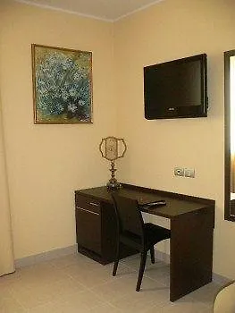 Hotel Letizia Borello