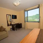 Letizia Hotel
