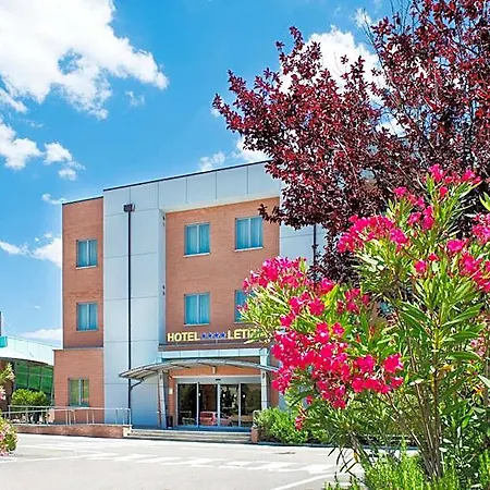 Hotel Letizia 3*