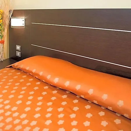 Hotel Letizia 3*