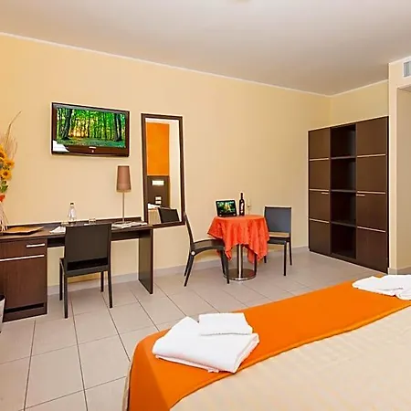 Letizia 3* Cesena