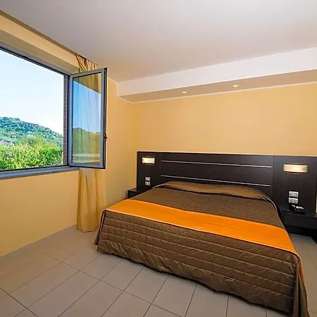 Hotel Letizia