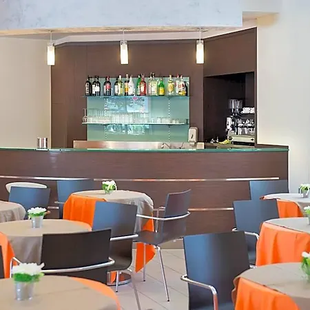 Letizia Hotel 3*