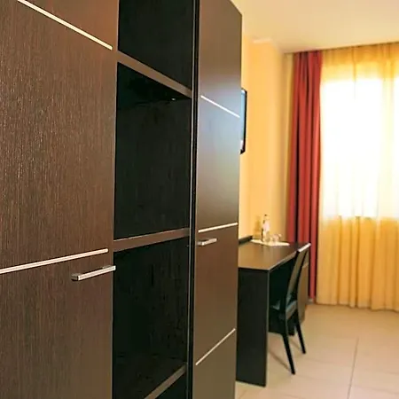 Letizia Hotel