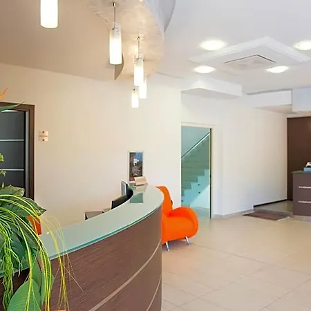 Hotel Letizia 3*