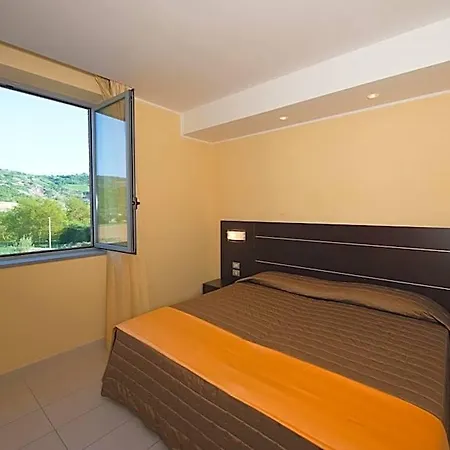 Letizia Hotel