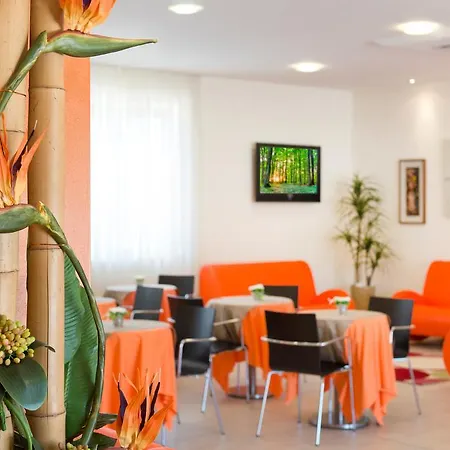 Letizia Hotel 3*