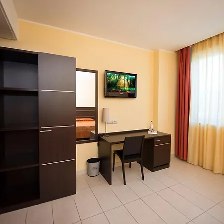Letizià 3*