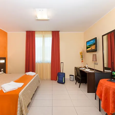 Letizia Hotel