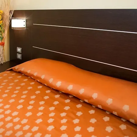 Letizia Hotel 3*