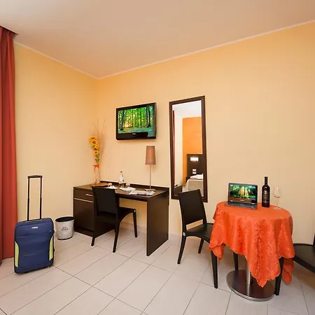 Letizià 3*
